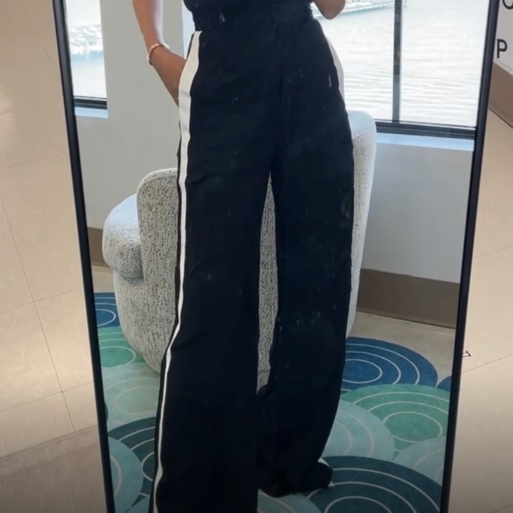 Burberry Trousers with White Satin Strip (size US6)